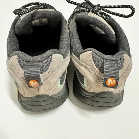 Merrell - Women's Moab 2 Waterproof Lace Up Hiking Shoe in Gray & Mint Green - Picture 8 of 9